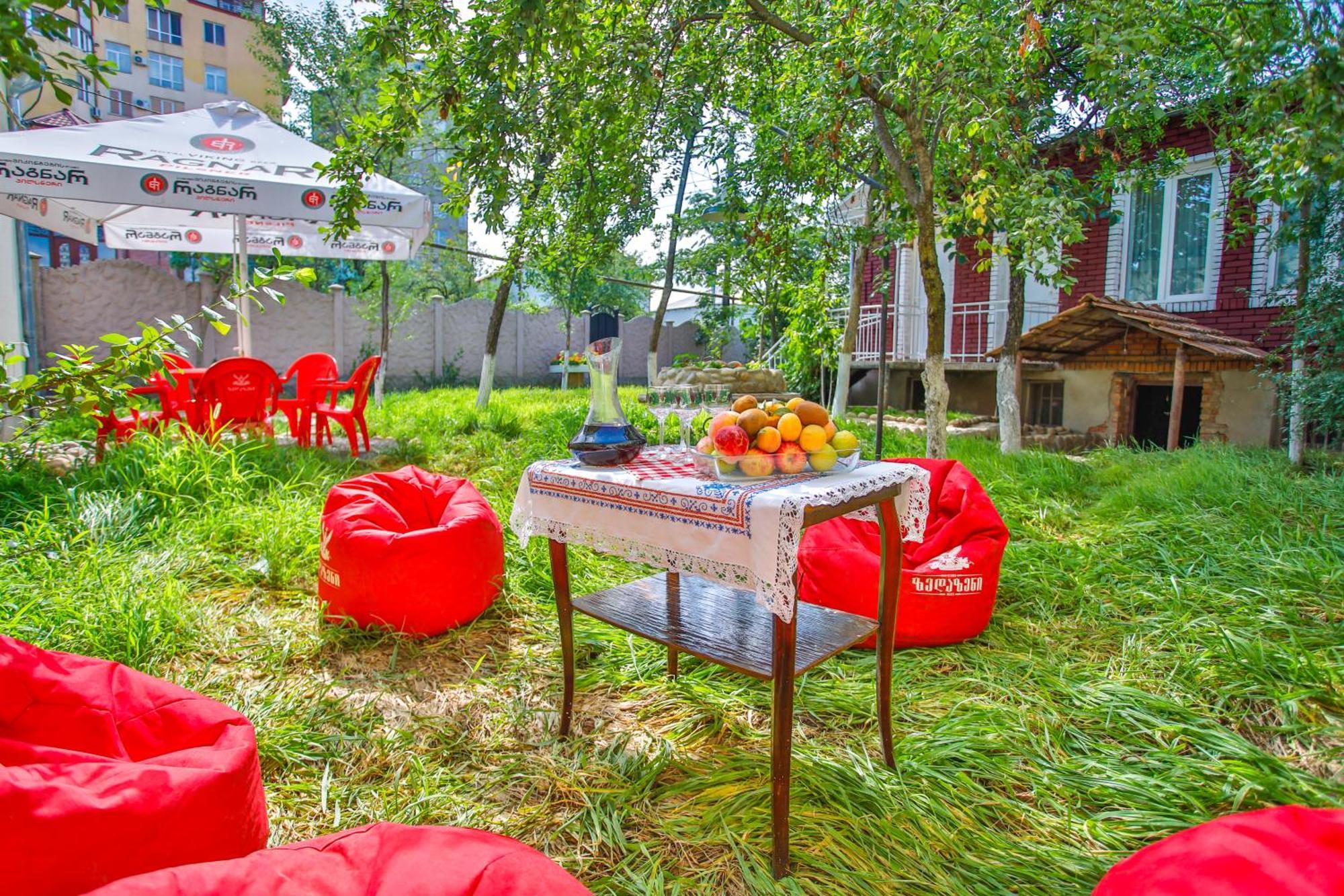 Book Hotel Kutaisi Dış mekan fotoğraf