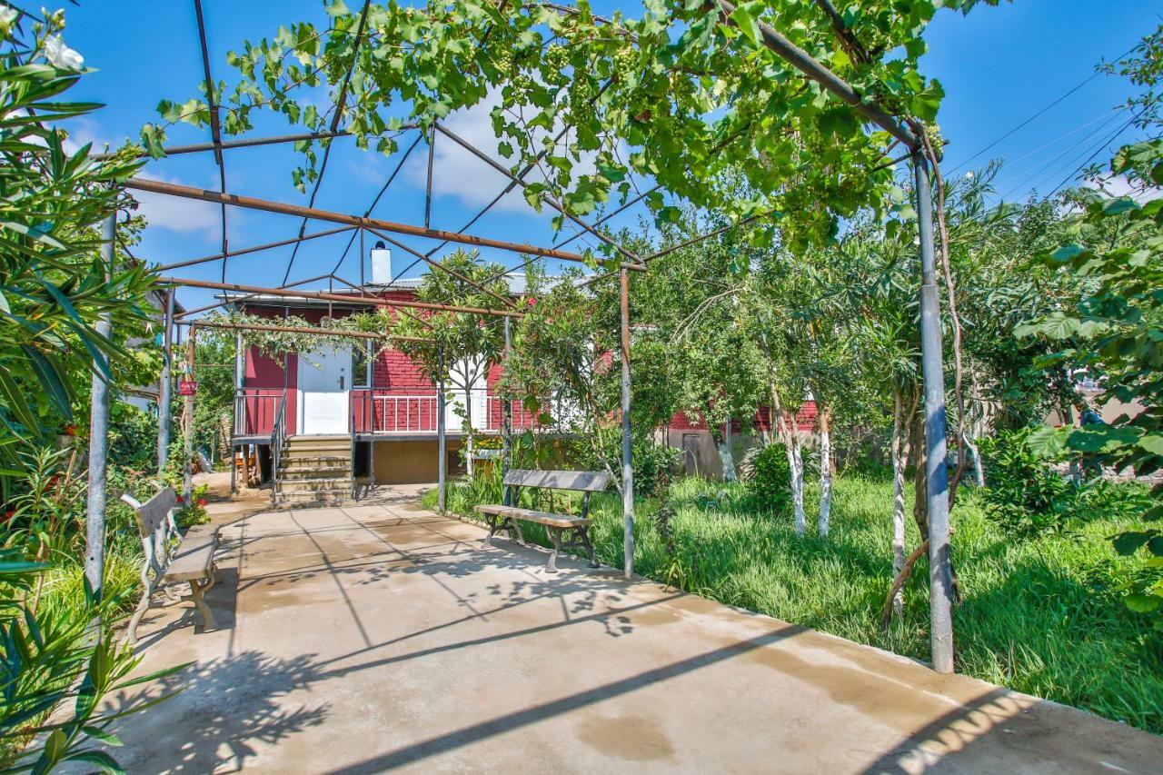 Book Hotel Kutaisi Dış mekan fotoğraf